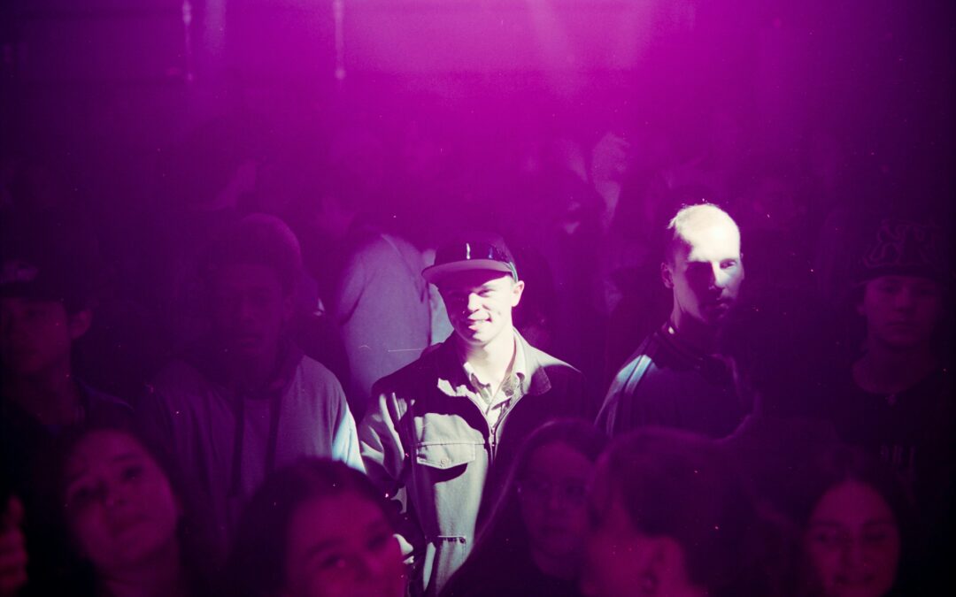 A Hot Take on Carey Nieuwhof’s 2026 Church Trends